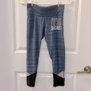 Victoria’s Secret crop legging Size XS